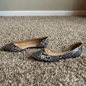 Black & white faux snake skin flats